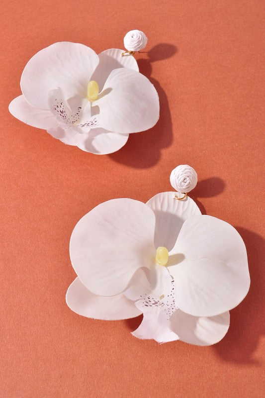 COQUETTE EARINGS