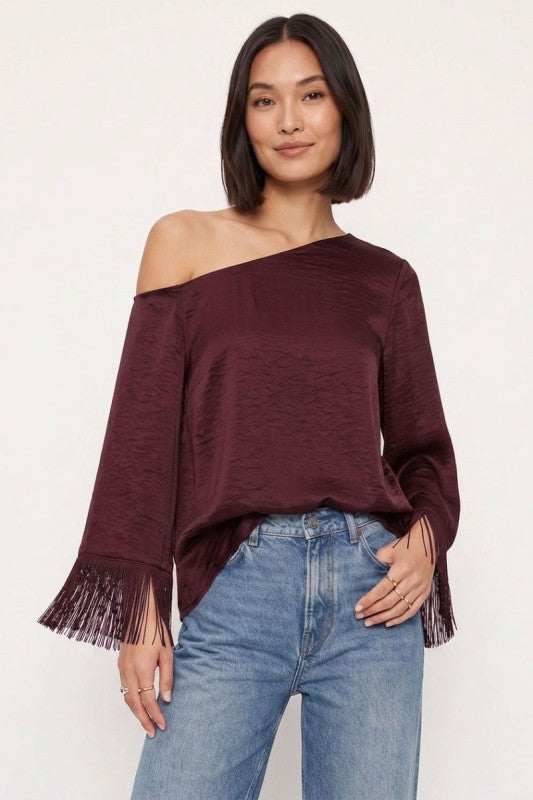 FRINGE SLEEVE OFF SHOULDER TOP