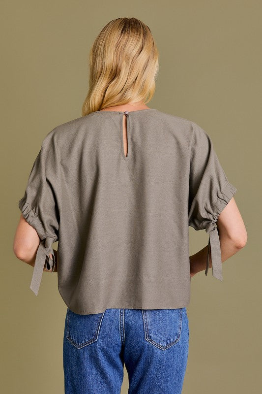 KNOT CROP TOP