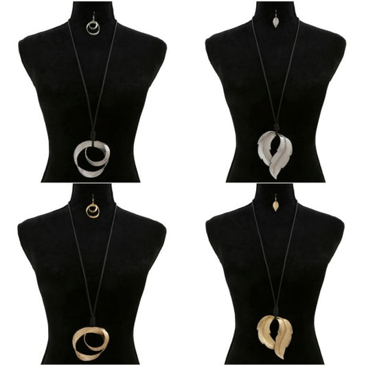 METAL PENDANT