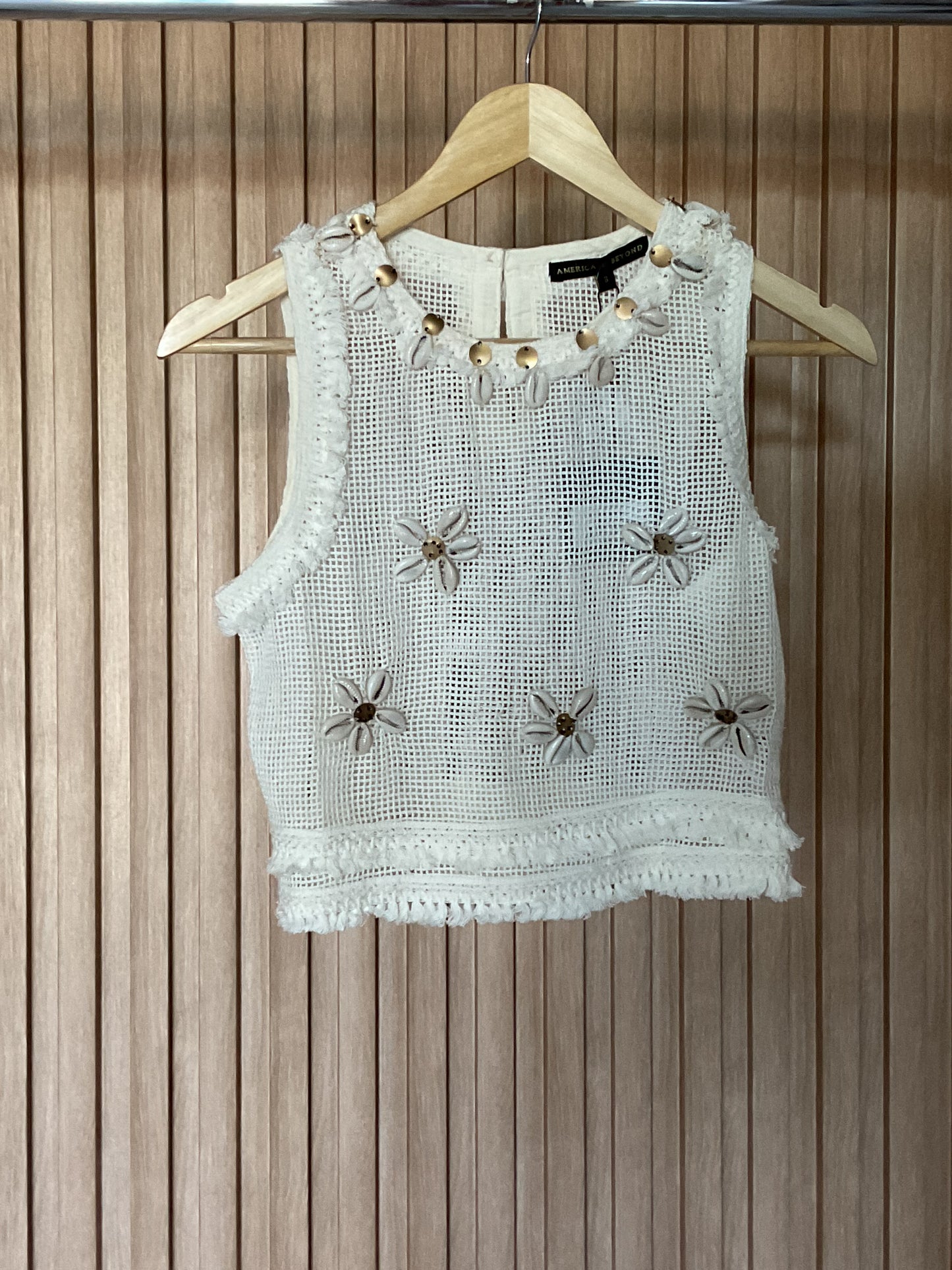 CROCHET FRINGE CROP TOP