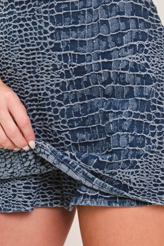 TEXTURE DENIM SKORT