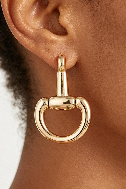 HORSESHOE EARINGS