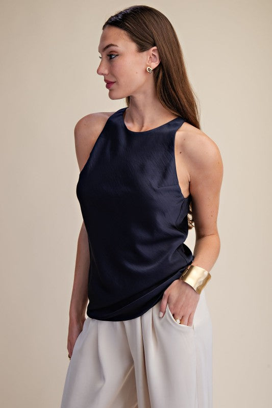 MINIMALIST TOP