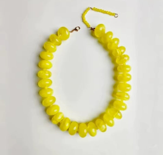 DOPAMINE RESIN NECKLACE