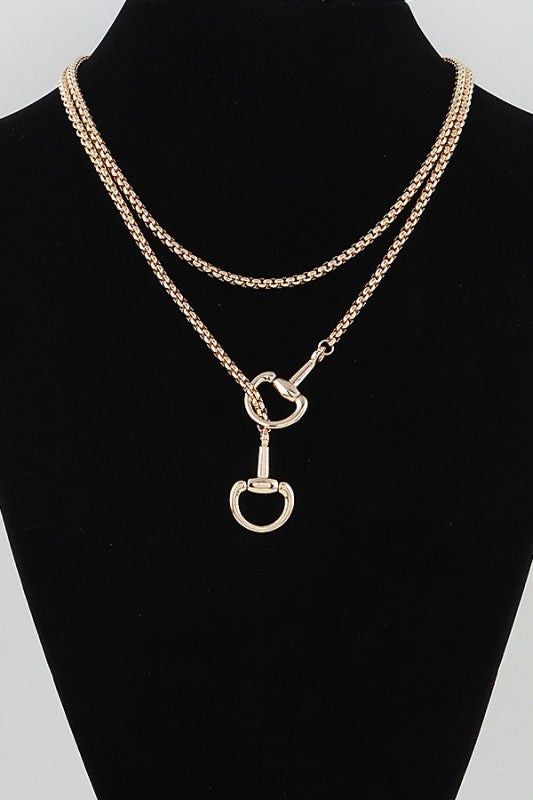 HORSESHOE LOOP NECKLACE