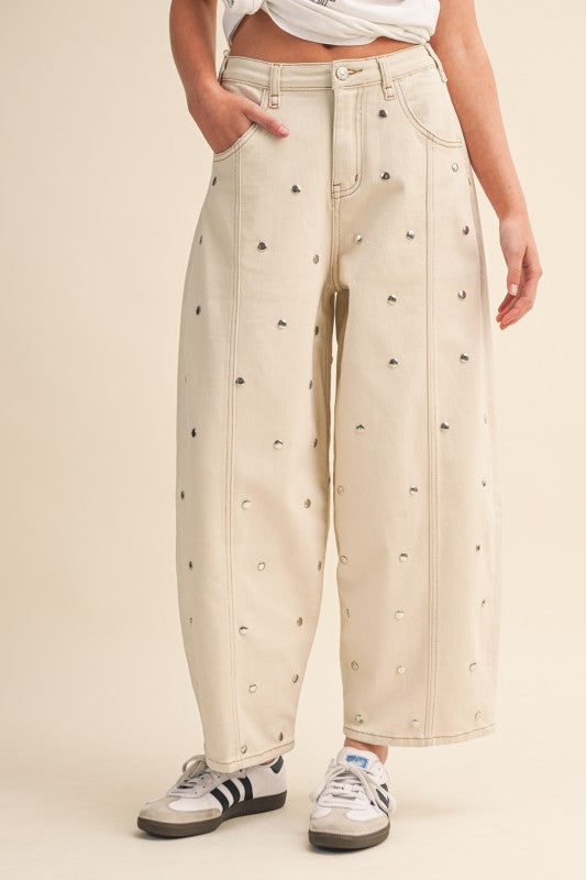 STUDDED BARREL JEAN