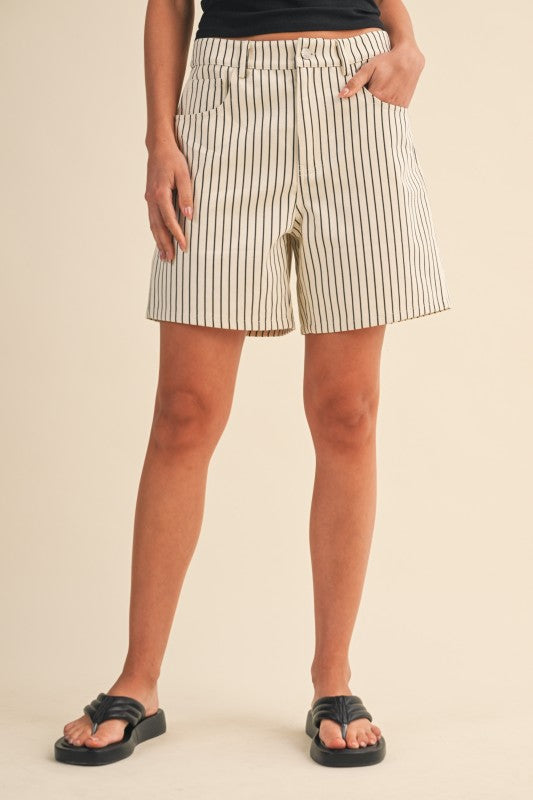 BOYFRIEND SHORTS