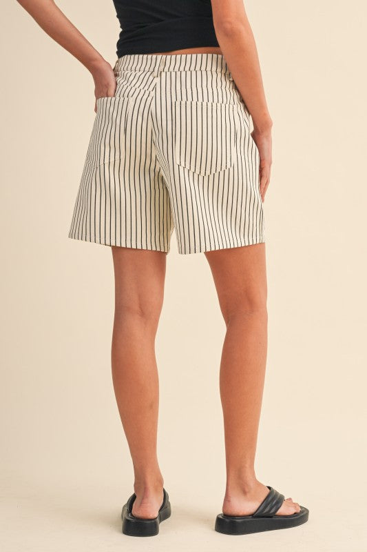 BOYFRIEND SHORTS