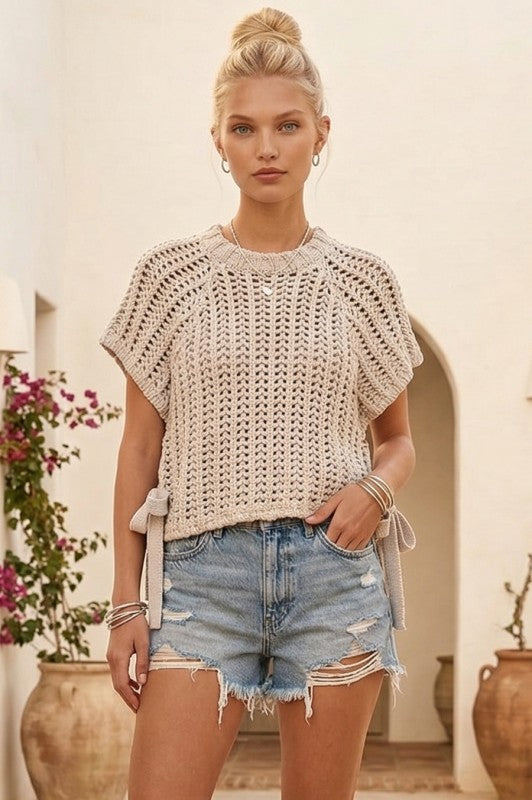 CRUNCHY CROCHET SWEATER TOP