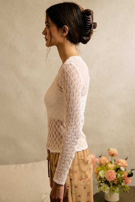 ROMANTIC STRETCH TOP