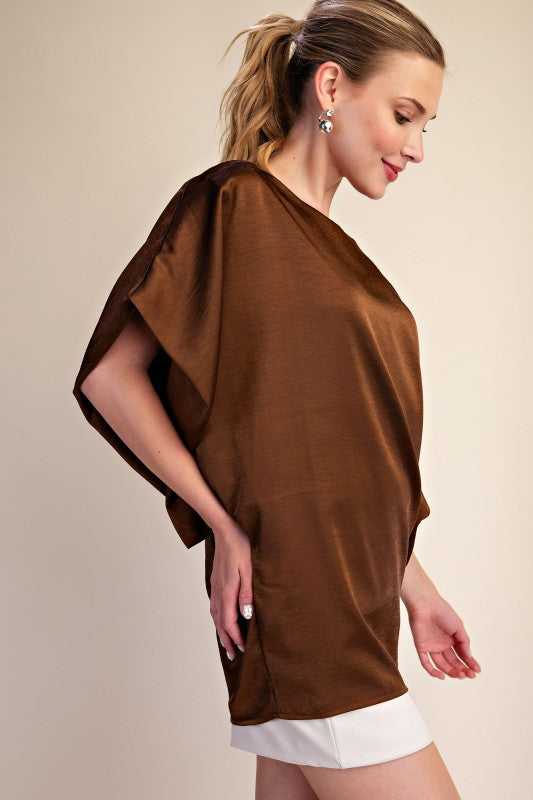 DROP SHOULDER OVERSIZED TOP