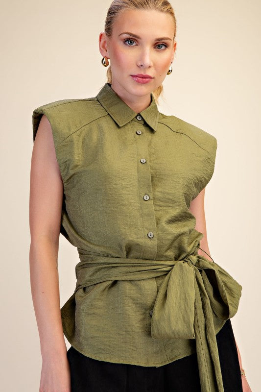 TINA BELTED COLLAR TOP