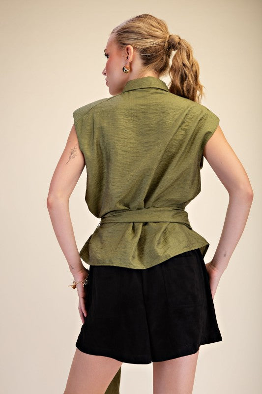 TINA BELTED COLLAR TOP