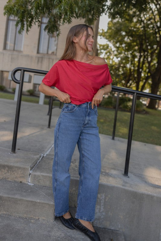 ALLURE SHOULDER TOP