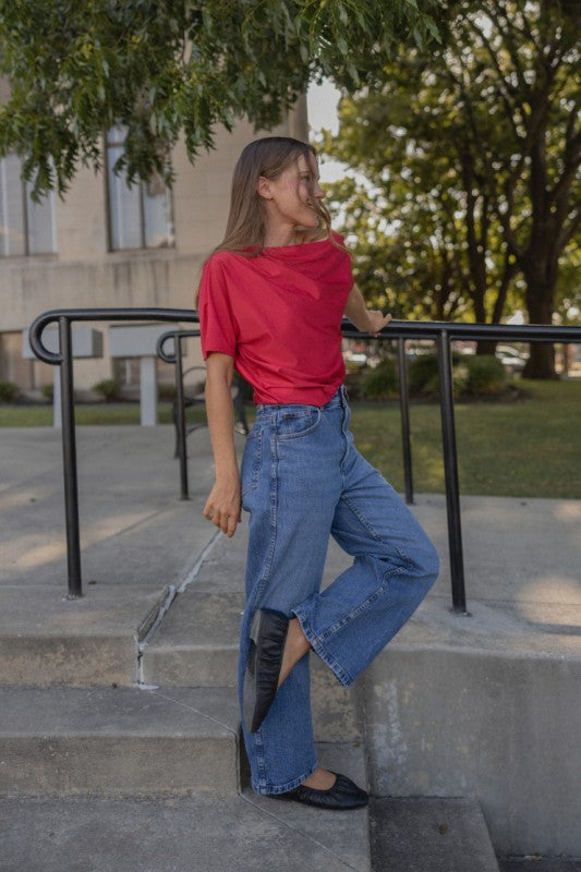 ALLURE SHOULDER TOP