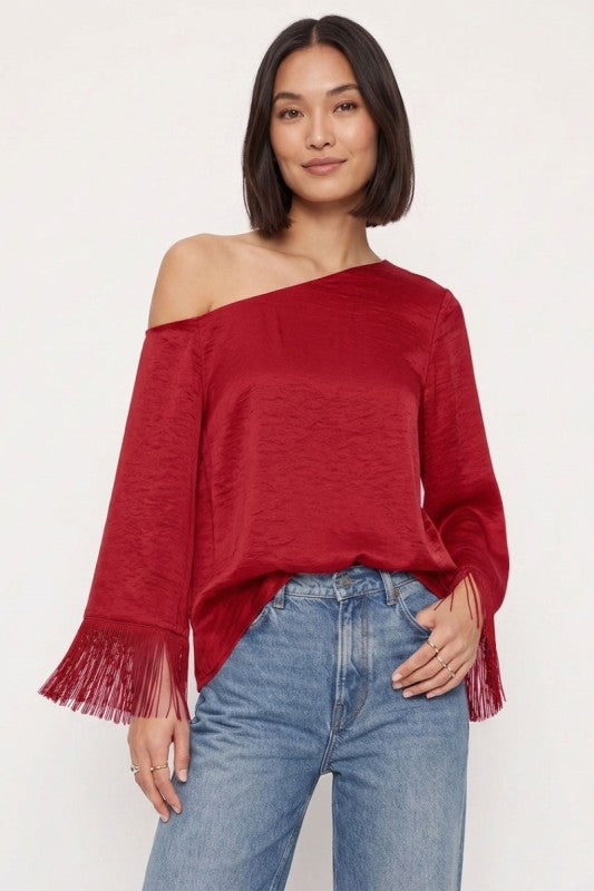 FRINGE SLEEVE OFF SHOULDER TOP